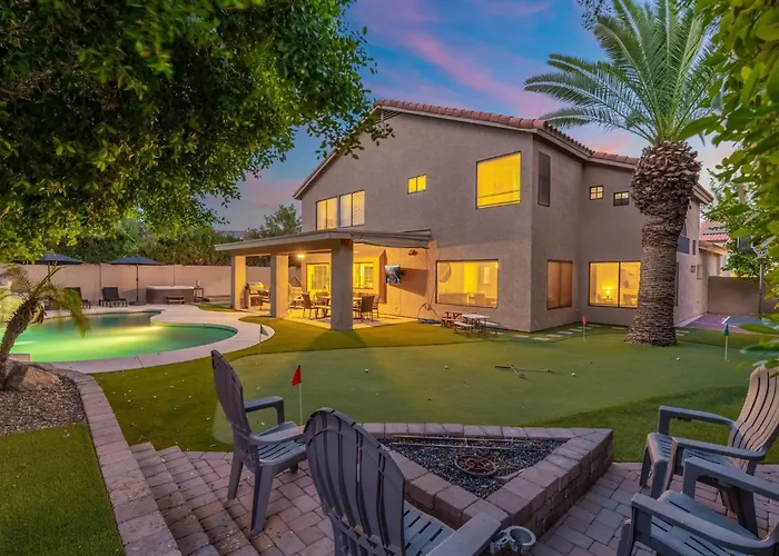 Sunset Paradise L Waterslide L Heated Pool L Hot Tub L Putting Phoenix